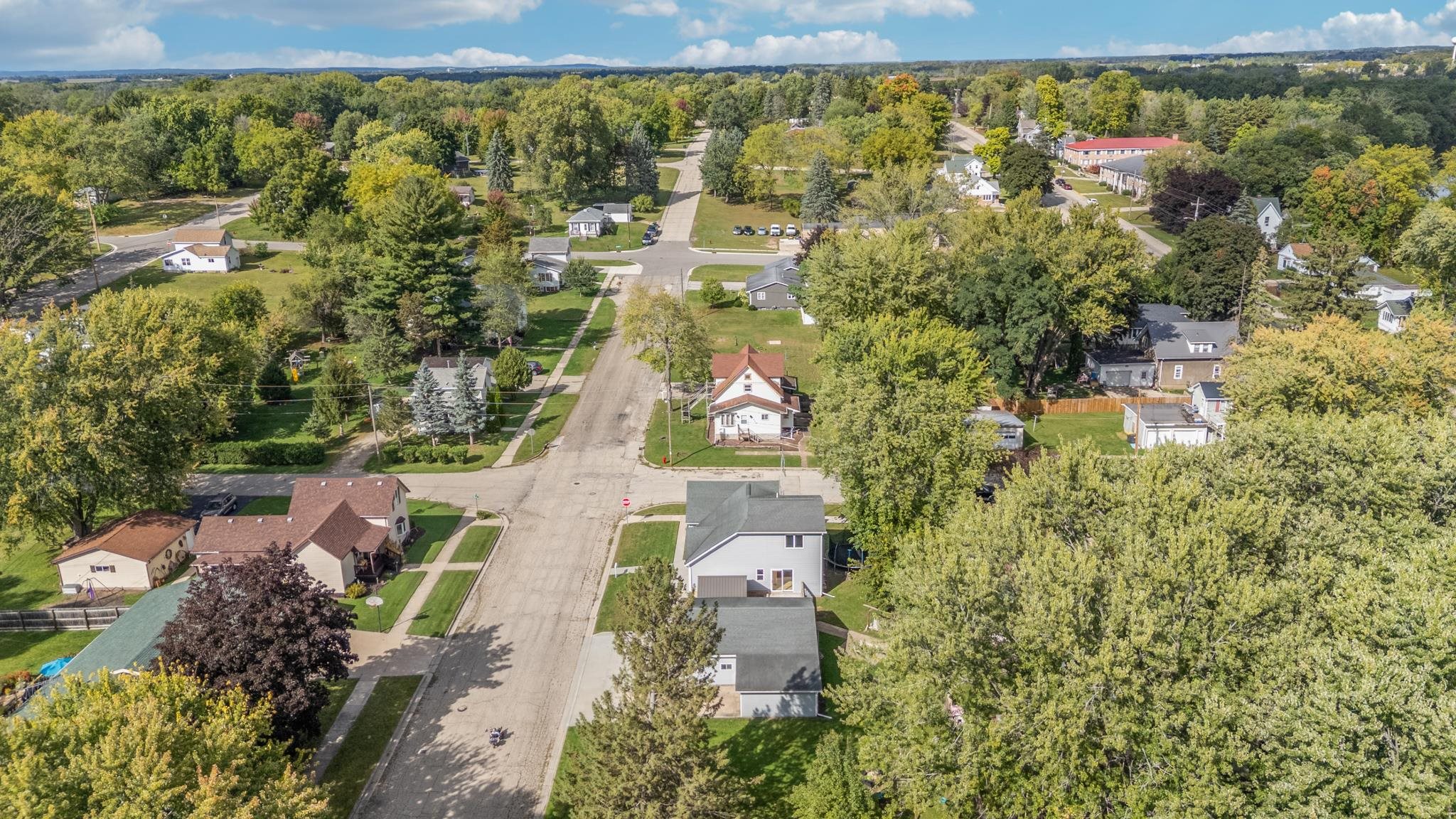 358 Monroe Street Berlin, WI 54923 - Photo 53 of 57