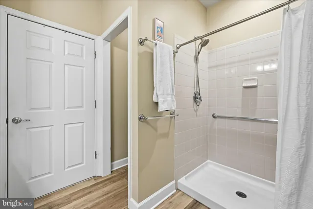 $725,000 | 44397 Oakmont Manor Square, Ashburn, VA 20147