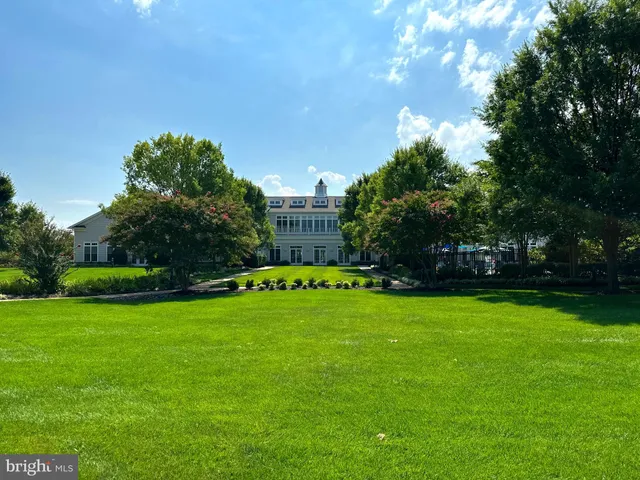 $725,000 | 44397 Oakmont Manor Square, Ashburn, VA 20147