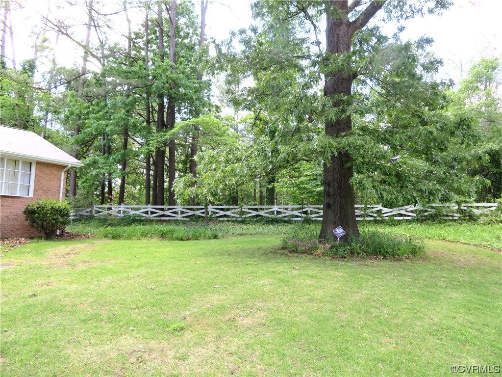 4506 Fairway Road Petersburg, VA 23803 - Photo 5 of 49 Gallery Image 5