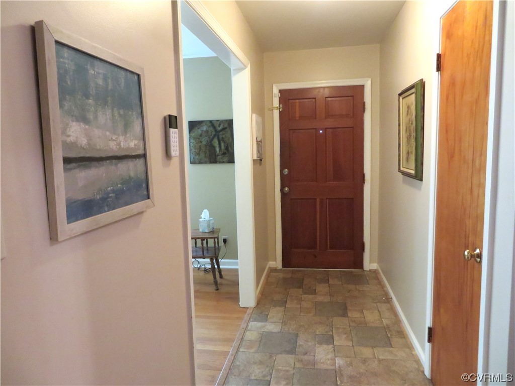 4506 Fairway Road Petersburg, VA 23803 - Photo 9 of 49 Gallery Image 9