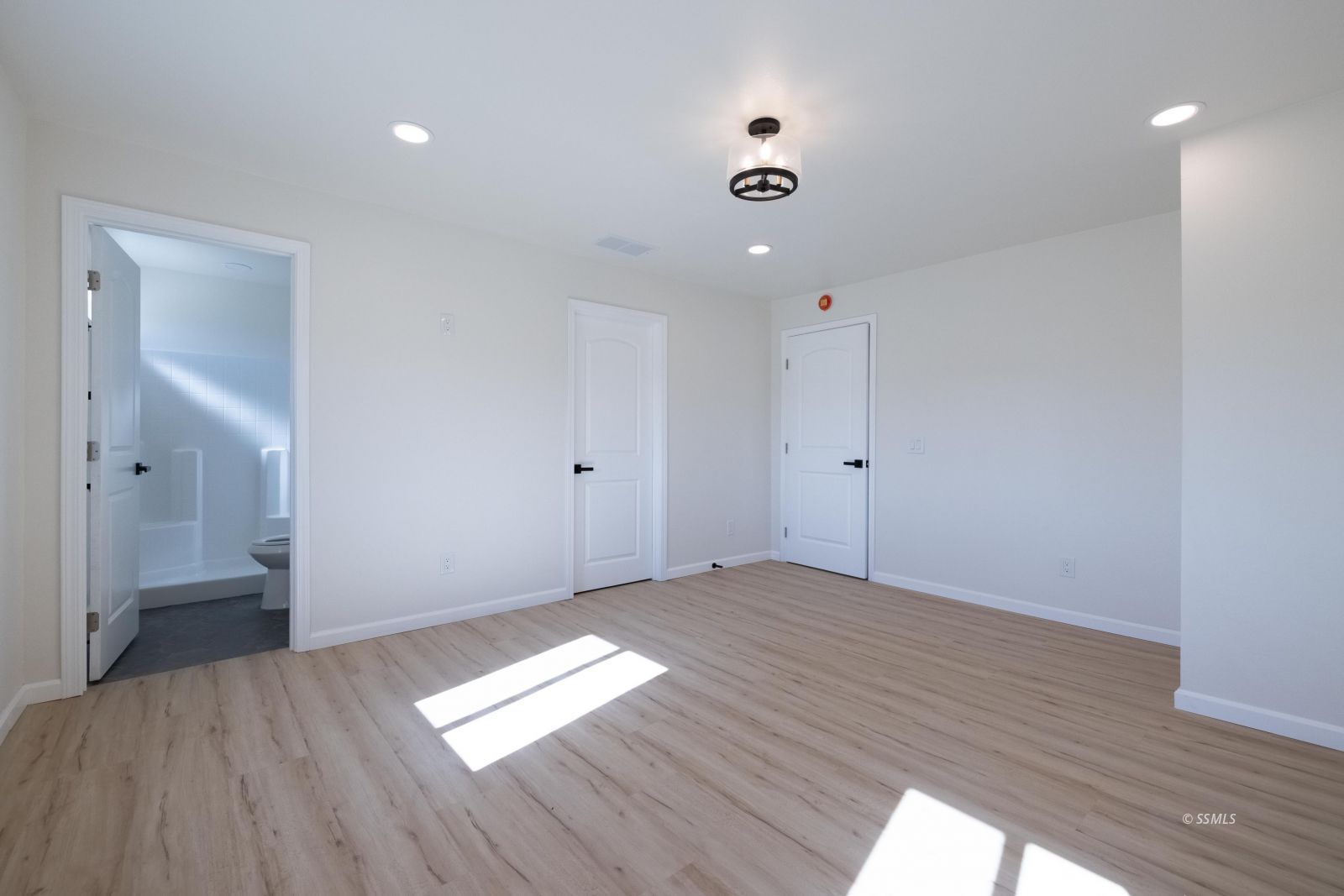 239 South Sunset Street Ridgecrest, CA 93555 - Photo 15 of 34 Gallery Image 15