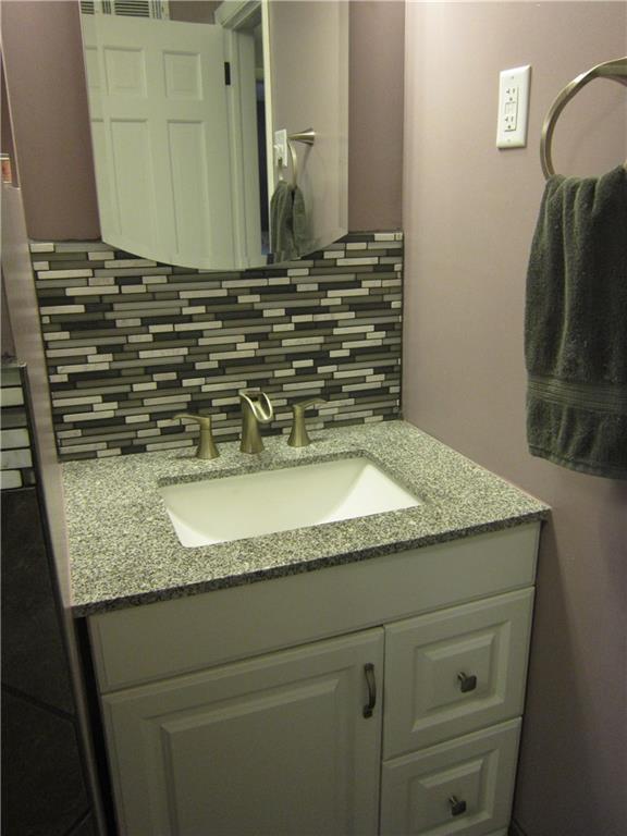 449 Glenview Drive Lower Burrell, PA 15068 - Photo 18 of 25