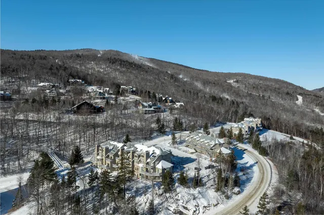 $595,000 | 17 Day Break Drive, Unit F101, Ludlow, VT 05149