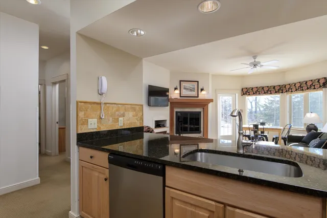 $595,000 | 17 Day Break Drive, Unit F101, Ludlow, VT 05149