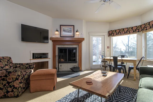 $595,000 | 17 Day Break Drive, Unit F101, Ludlow, VT 05149