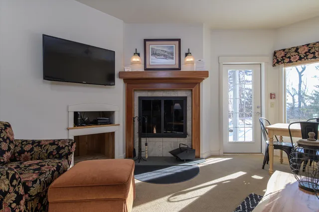 $595,000 | 17 Day Break Drive, Unit F101, Ludlow, VT 05149