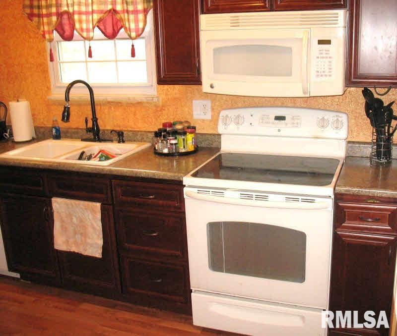 4225 Church Road Salem, IL 62881 - Photo 4 of 17