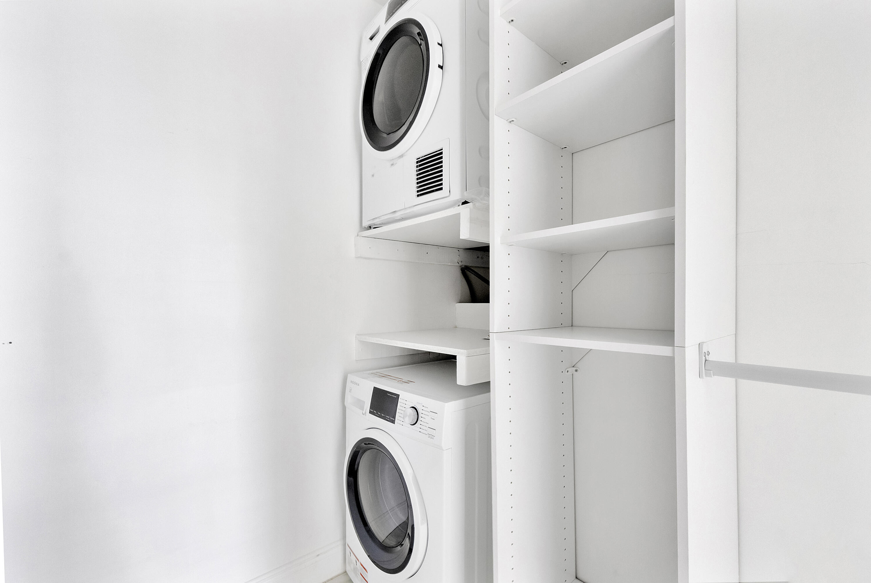 336 North Birch Road, Unit PHI Fort Lauderdale, FL 33304 - Photo 30 of 63 a view of entryway with washer and dryer