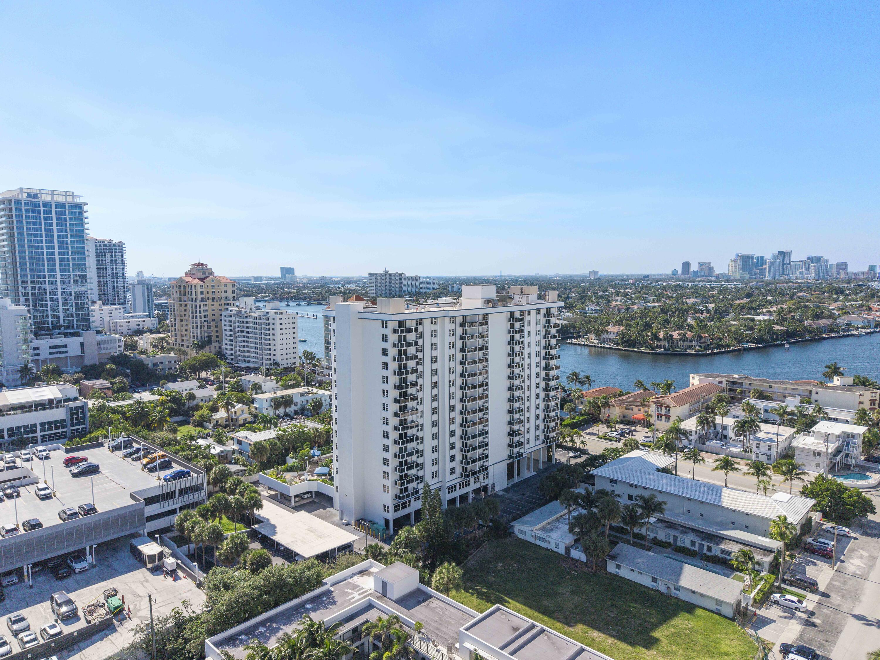 336 North Birch Road, Unit PHI Fort Lauderdale, FL 33304 - Photo 50 of 63 a view of a city with tall buildings