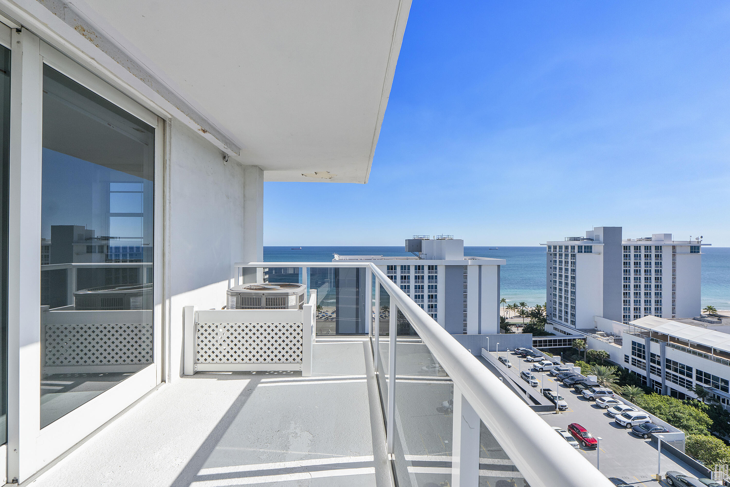 336 North Birch Road, Unit PHI Fort Lauderdale, FL 33304 - Photo 53 of 63 a view of balcony and deck