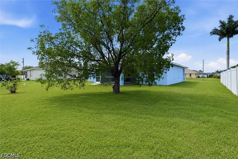 $265,000 | 1621 Northwest 18th Street, Cape Coral, FL 33993