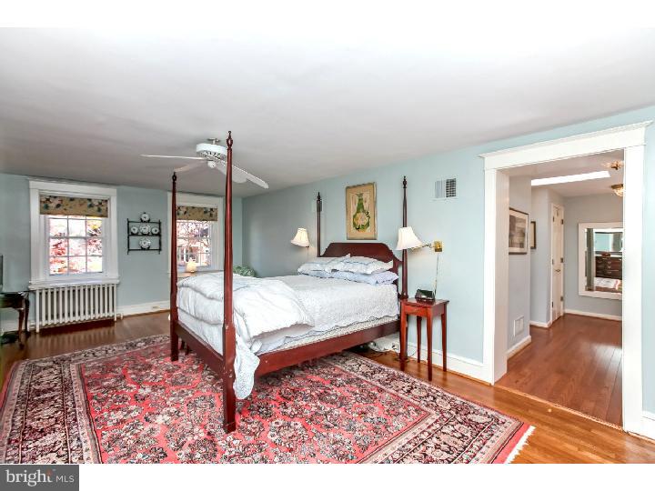 26 Fariston Road Wayne, PA 19087 - Photo 11 of 22 Bedroom - Main