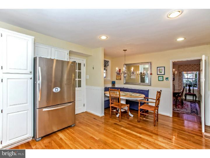 26 Fariston Road Wayne, PA 19087 - Photo 6 of 22 Kitchen