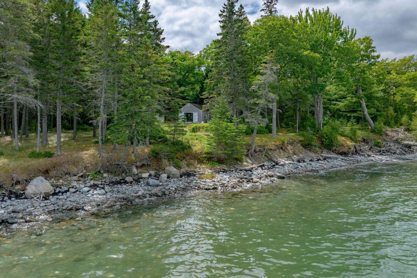 149 Higgins Farm Road Bar Harbor, ME 04609 - Photo 8 of 54 W9-ME3064_8