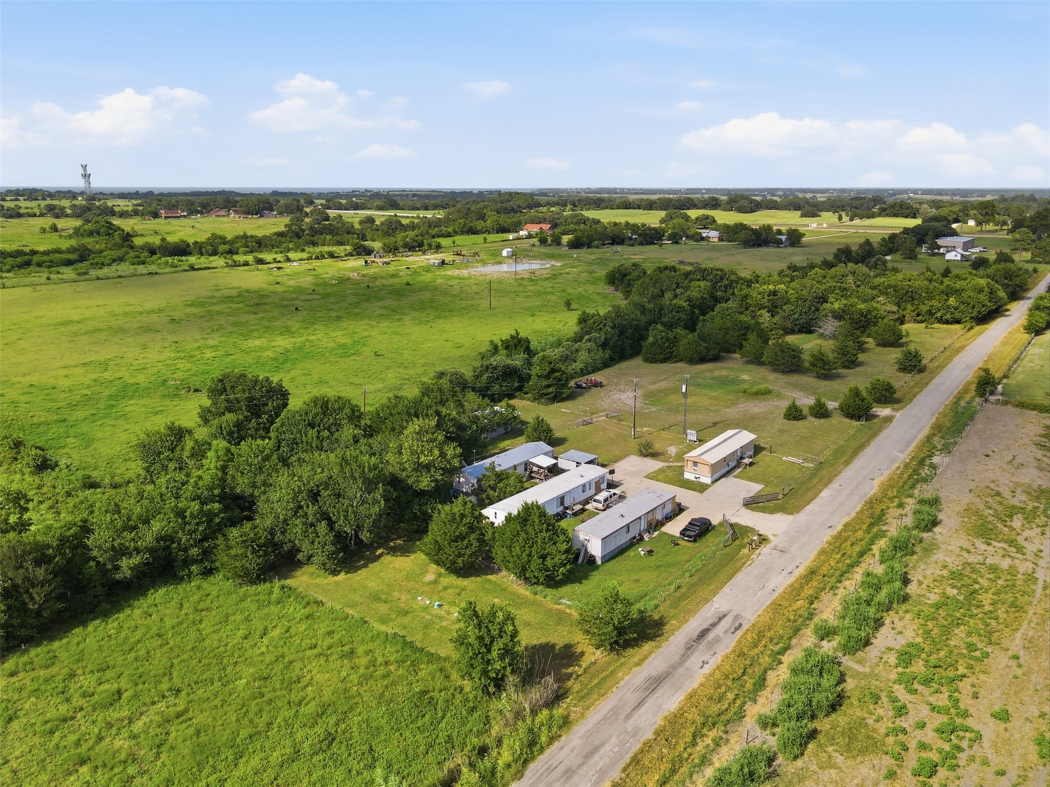 9355 Little Rocky Road Brenham, TX 77833 - Photo 3 of 9 Gallery Image 3