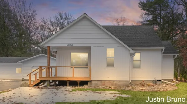 $499,900 | 15952 Groesbeck Street, Grand Haven, MI 49417