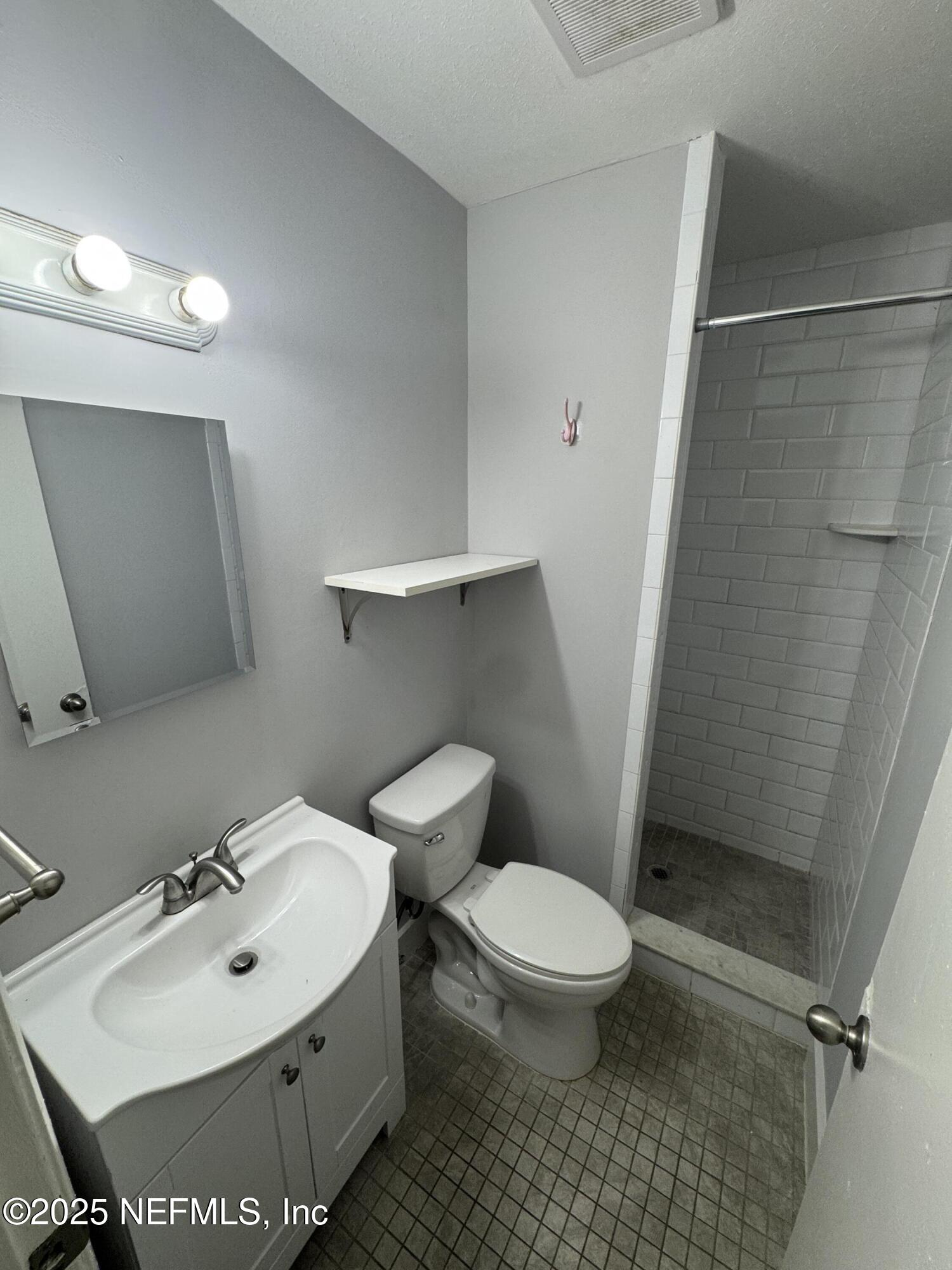 2441 Spring Park Road, Unit 47 Jacksonville, FL 32207 - Photo 6 of 10 IMG_6559