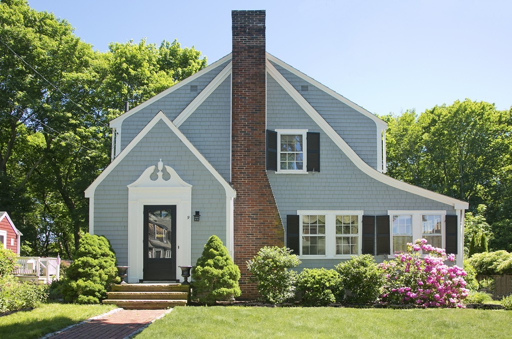 9 Sanborn Road Hingham, MA 02043 - Photo 1 of 22 Gallery Image 1
