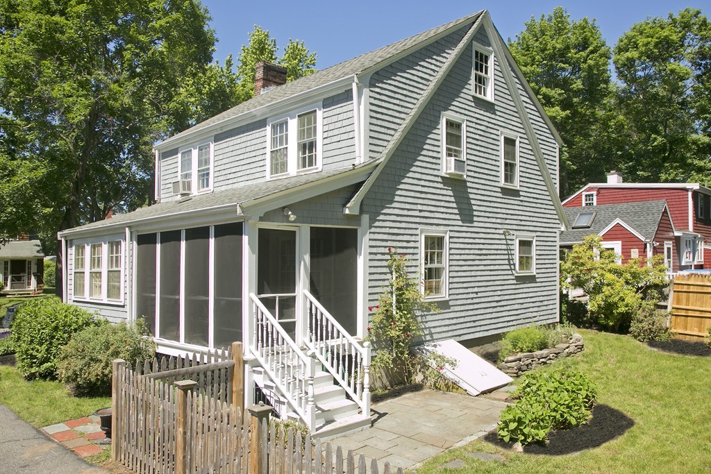 9 Sanborn Road Hingham, MA 02043 - Photo 20 of 22 Gallery Image 20
