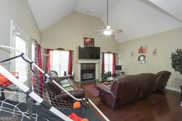 $350,000 | 1231 Hillview Road, Hampton, GA 30228