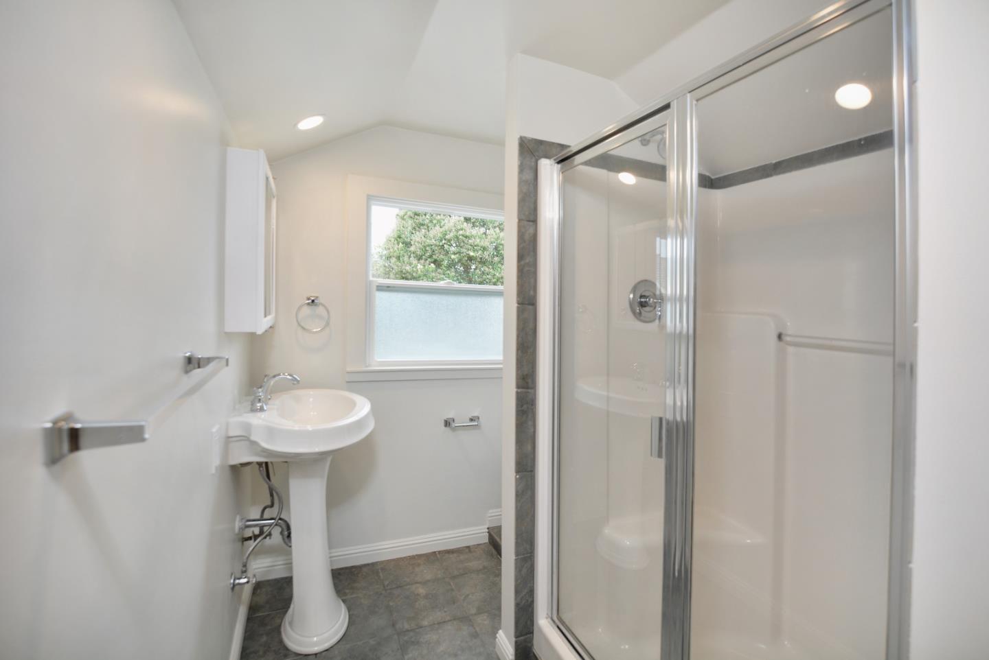 104 Calabasas Road Watsonville, CA 95076 - Photo 23 of 25 Gallery Image 23