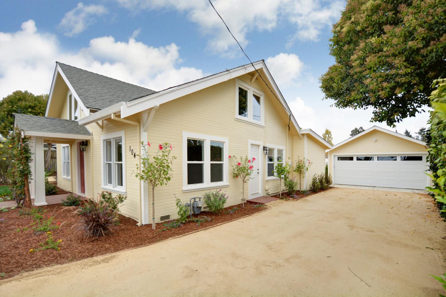 104 Calabasas Road Watsonville, CA 95076 - Photo 6 of 25 Gallery Image 6