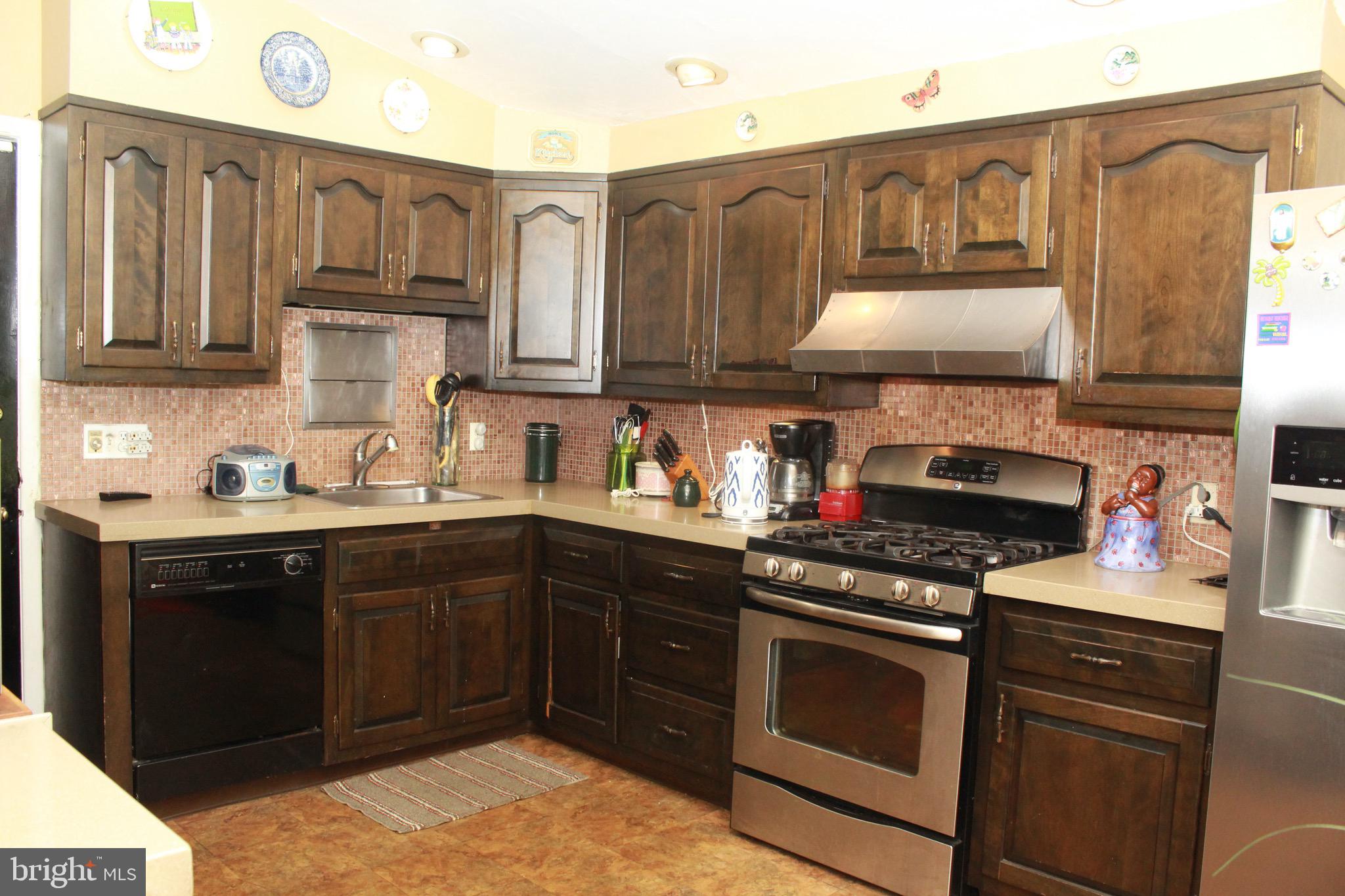 8301 Cobden Road Glenside, PA 19038 - Photo 14 of 32 Gallery Image 14