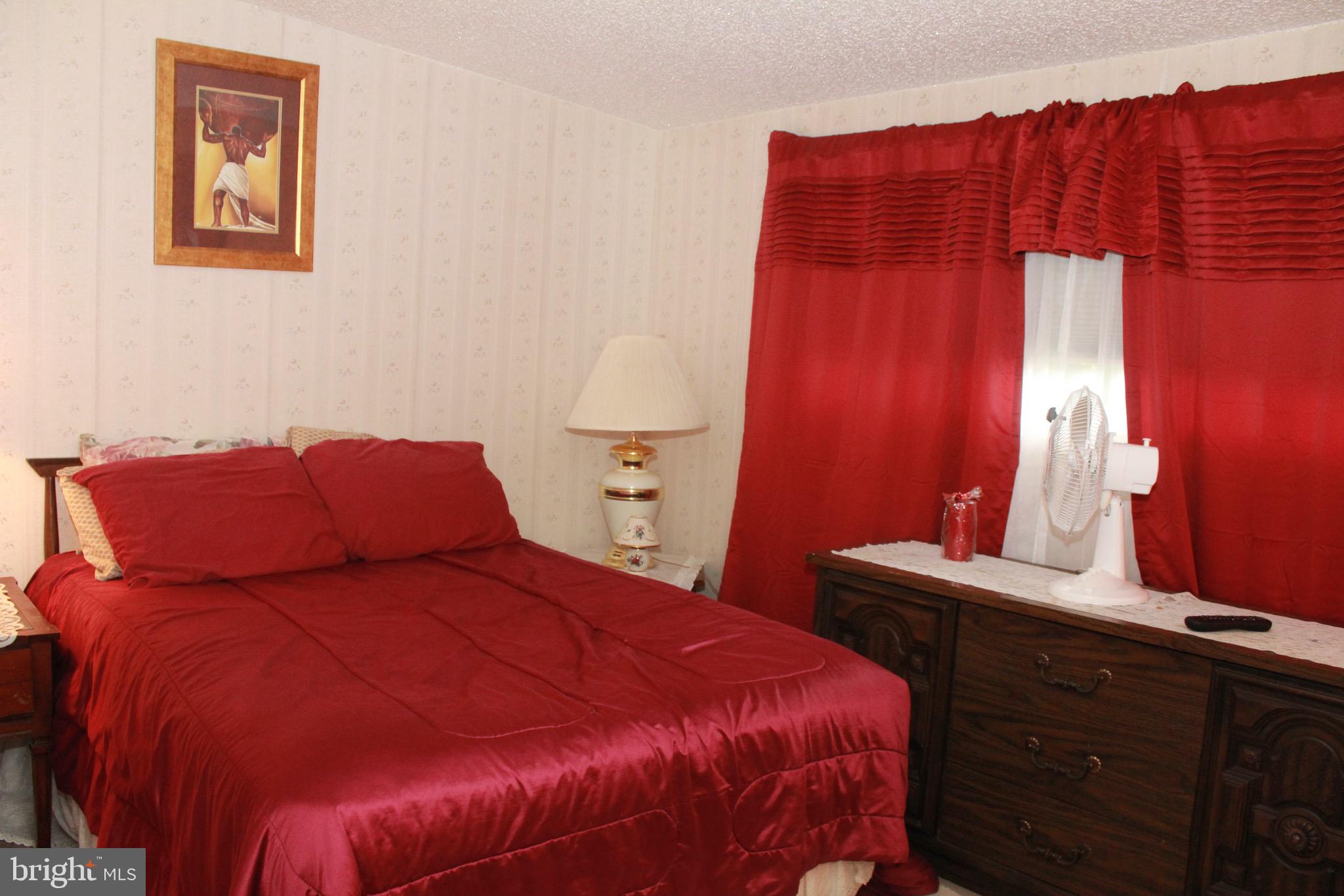 8301 Cobden Road Glenside, PA 19038 - Photo 23 of 32 2nd bedroom
