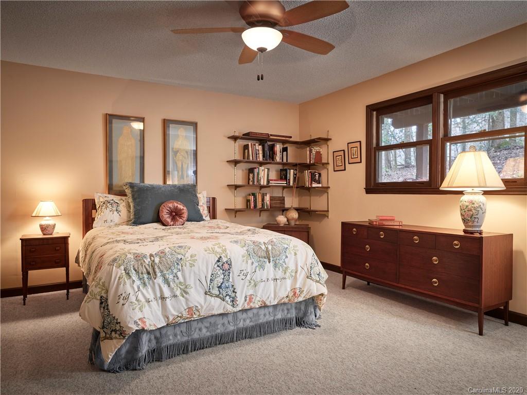 73 South Country Club Road Brevard, NC 28712 - Photo 14 of 20 Gallery Image 14