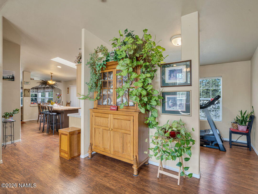7538 Iron Buffalo Road Williams, AZ 86046 - Photo 8 of 30 a living room with furniture and a potted plant