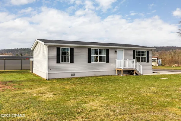 $120,000 | 540 Everett Street, Benton, PA 17814
