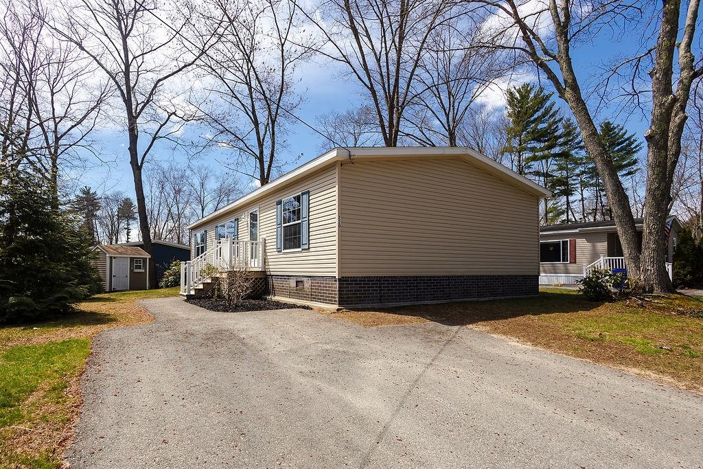 220 Robin Hood Lane, Unit 220 Exeter, NH 03833 - Photo 33 of 38