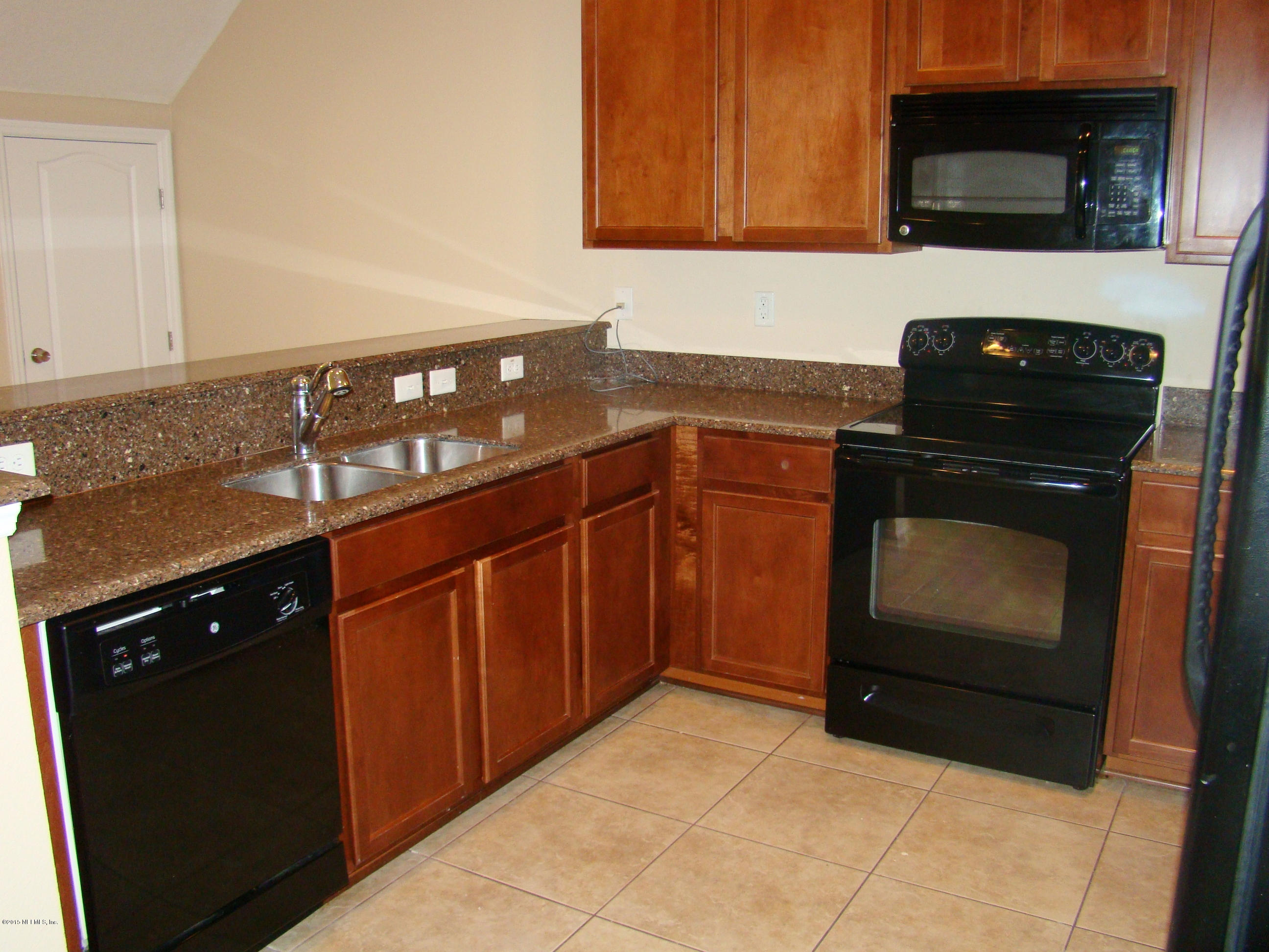 KITCHEN VIEW 2