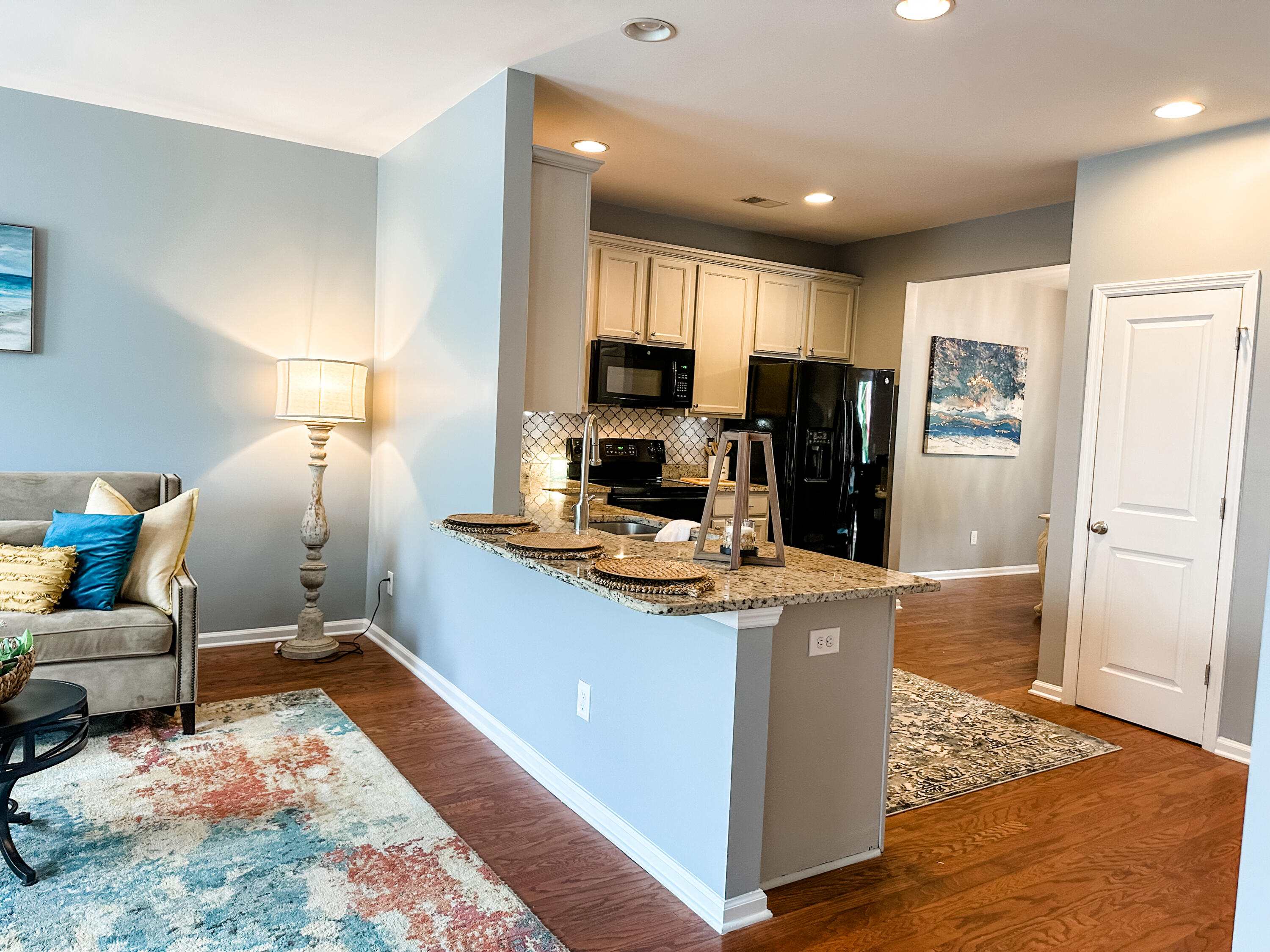 364 Flyway Road Goose Creek, SC 29445 - Photo 8 of 41 KitchenLiving3