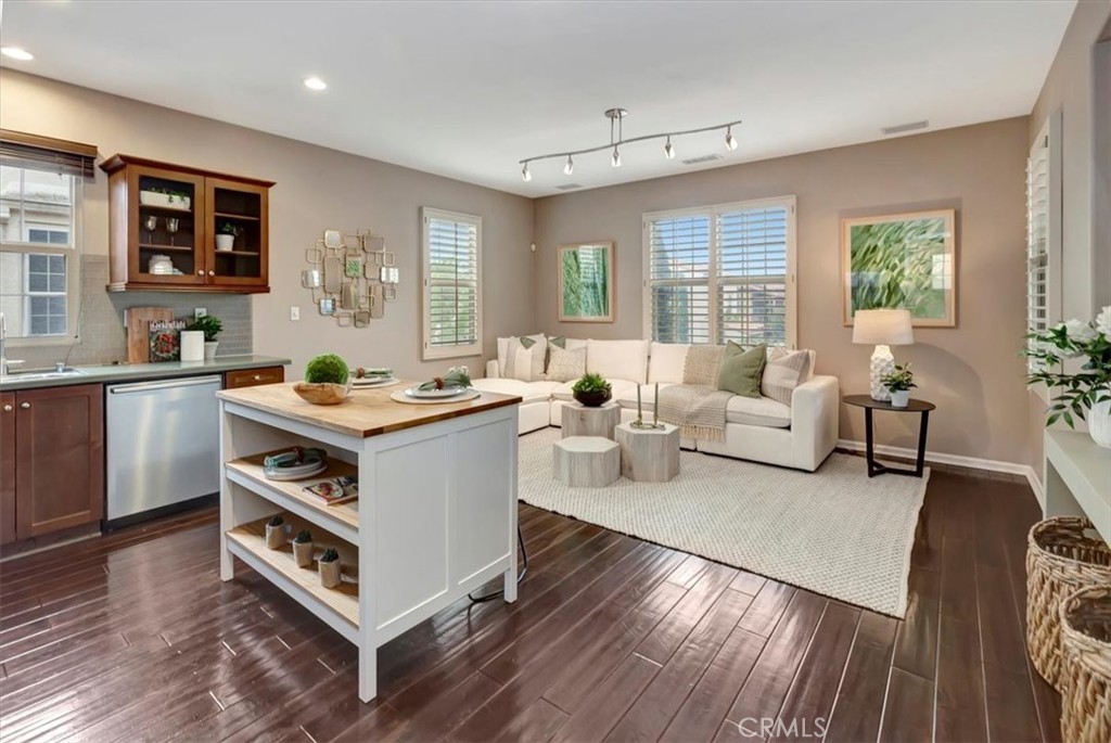 42 Cactus Bloom Irvine, CA 92618 - Photo 12 of 41