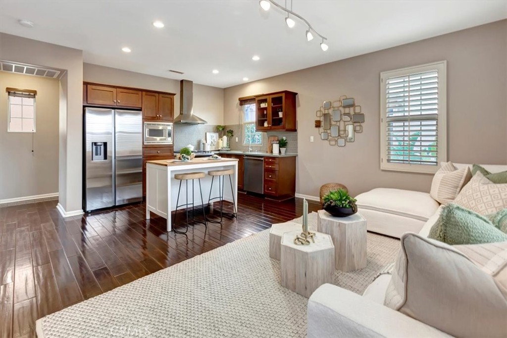 42 Cactus Bloom Irvine, CA 92618 - Photo 13 of 41