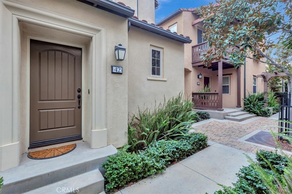 42 Cactus Bloom Irvine, CA 92618 - Photo 4 of 41