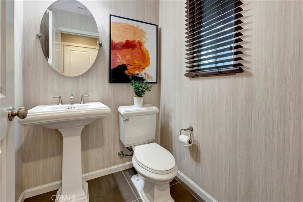 42 Cactus Bloom Irvine, CA 92618 - Photo 9 of 41