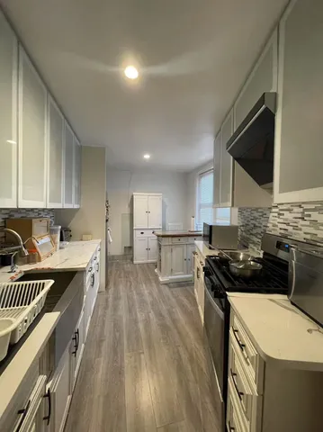 $285,000 | 140-50 Burden Crescent, Unit 4J | Briarwood