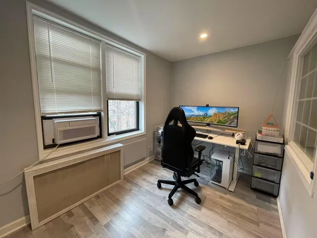 $285,000 | 140-50 Burden Crescent, Unit 4J | Briarwood