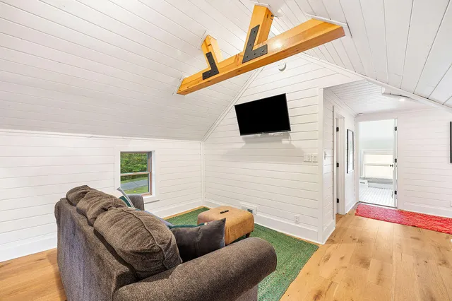 $1,029,000 | 9695 Community Hall Road, Union Pier, MI 49129