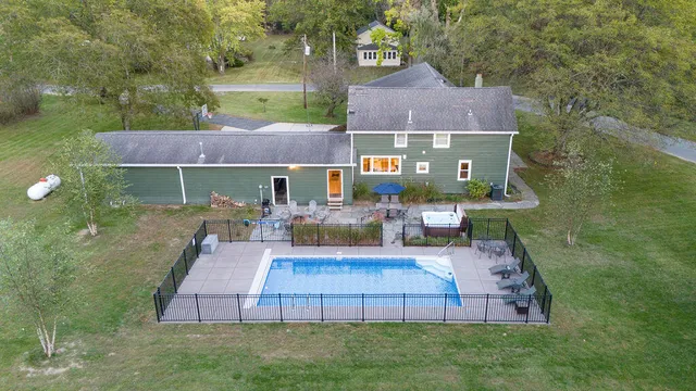 $1,029,000 | 9695 Community Hall Road, Union Pier, MI 49129