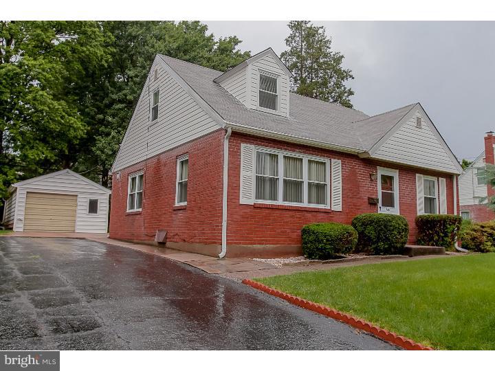 464 Granite Terrace Springfield, PA 19064 - Photo 2 of 24 Exterior Side
