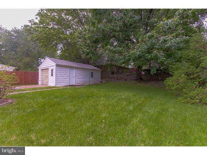 464 Granite Terrace Springfield, PA 19064 - Photo 23 of 24 Back Yard