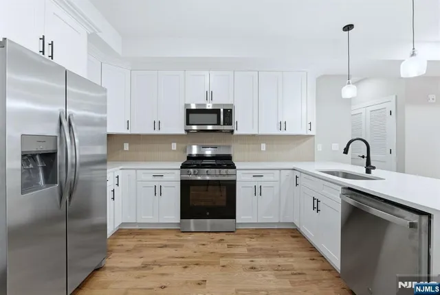 $1,492,000 | 109 South 7th Street, Newark, NJ 07107