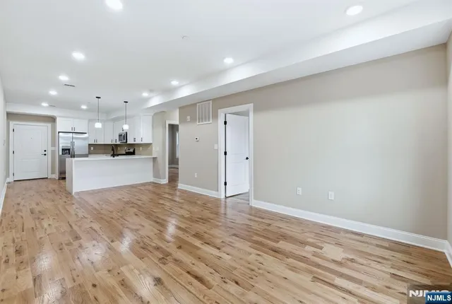 $1,492,000 | 109 South 7th Street, Newark, NJ 07107