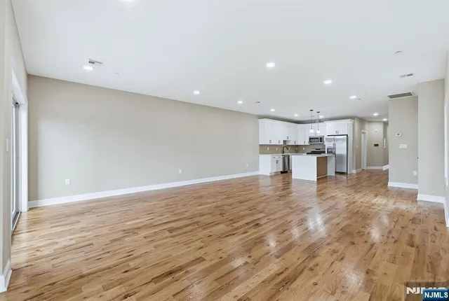 $1,492,000 | 109 South 7th Street, Newark, NJ 07107