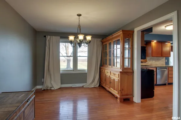 $279,900 | 4915 Sunview Drive, Quincy, IL 62305