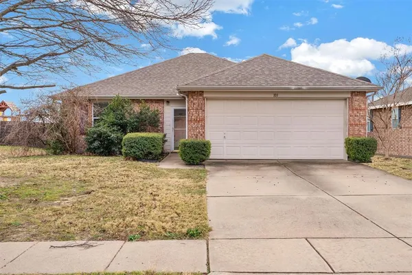 a front view of house with yard